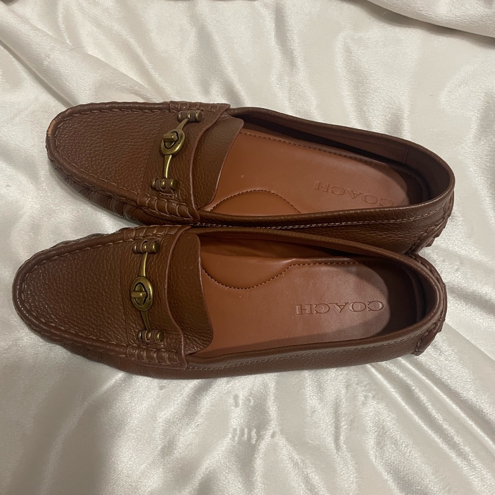 Coach Crosby Driver Turlock Flats Loafers in Tan Brown - Picture 2 of 12